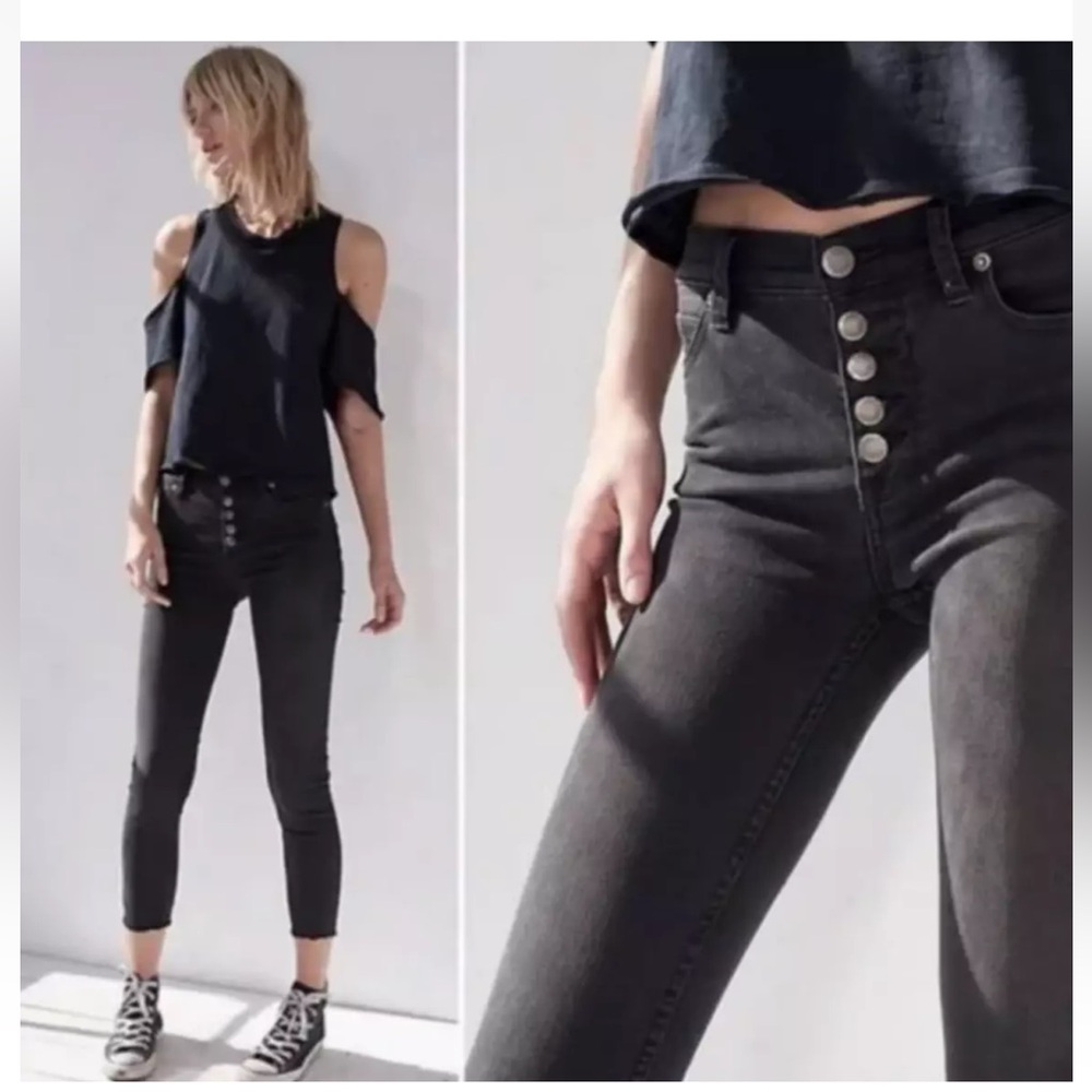 Free People Reagan Raw Hem Button-Fly Skinny Jeans in Black size 26 Mid-rise